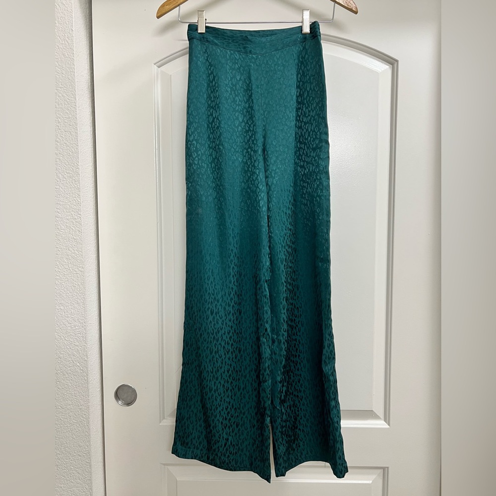 NWT L Space Leopard Harlow Wide Leg Pant in Ultramarine - Picture 5 of 10